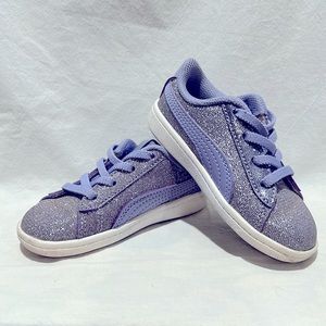 Toddler girls 7C Puma tennis shoe